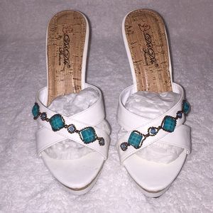 Brand new Db Dk Fashion white heels, size 7 1/2.